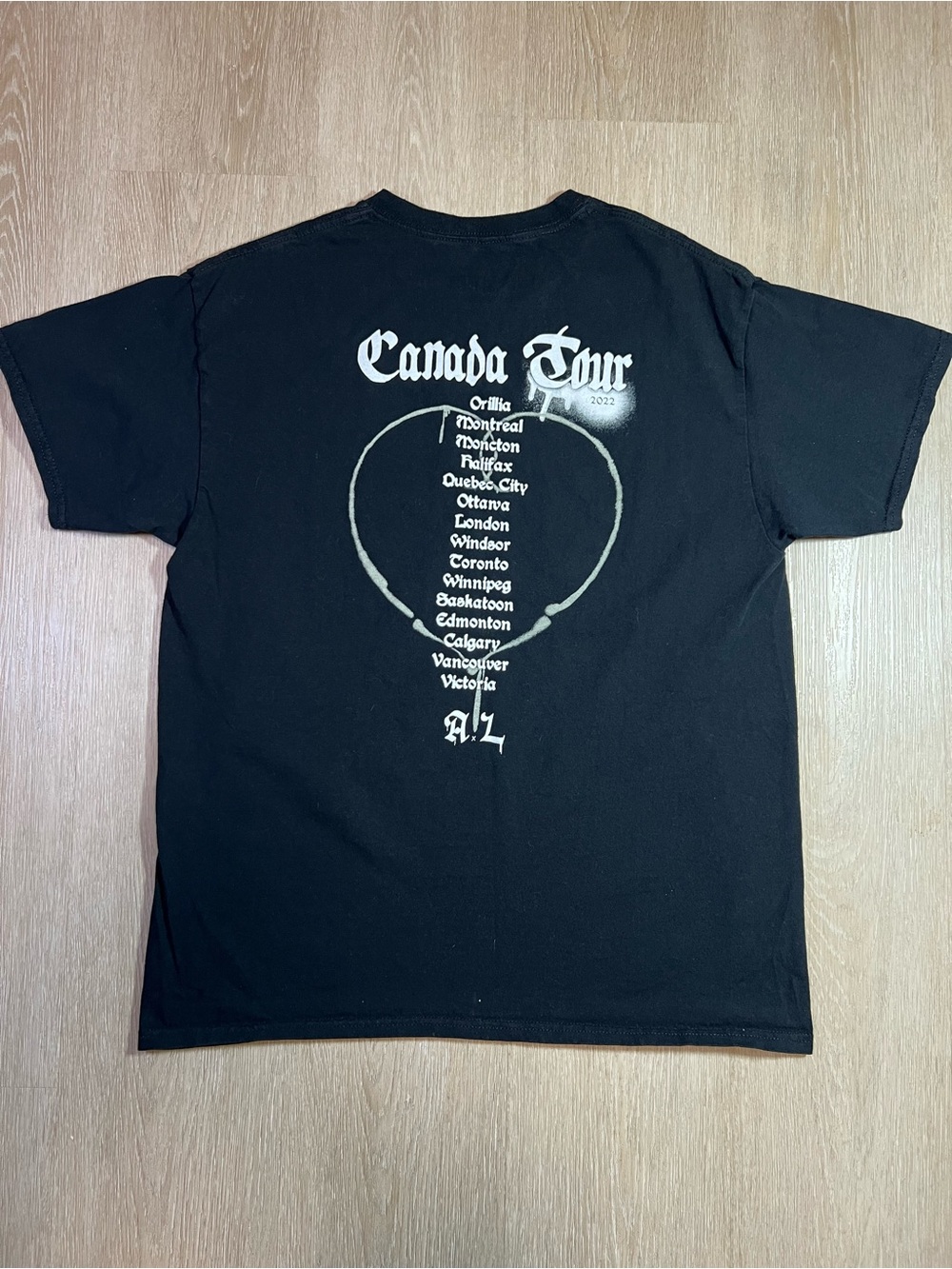 Avril Lavigne Love SuxBlack Graphic Tee Official 2022 Concert Merch Canada Tour - Picture 6 of 7